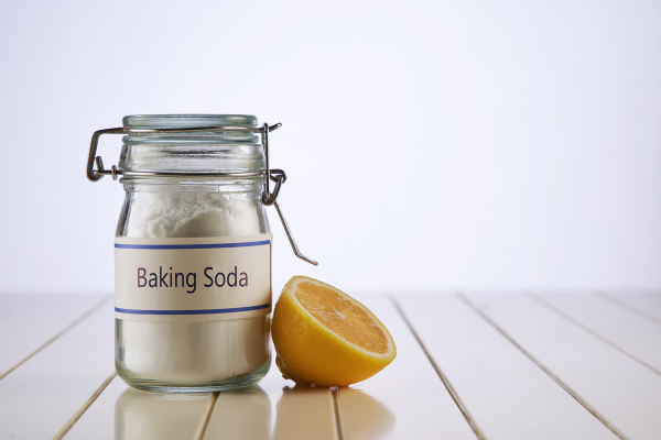 baking soda and lemon